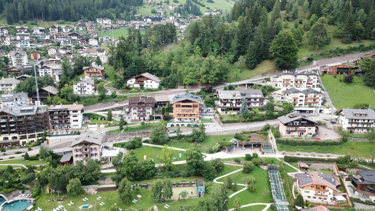 Villa Hubertus Ortisei Exterior foto